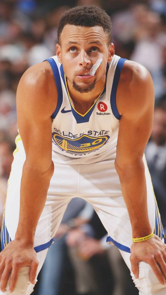 欧冠本轮最佳球员候选：姆巴佩、维蒂尼亚、吉拉西、奥巴梅扬（欧冠本轮最佳球员提名名单：姆巴佩、维蒂尼亚、吉拉西、奥巴梅扬）