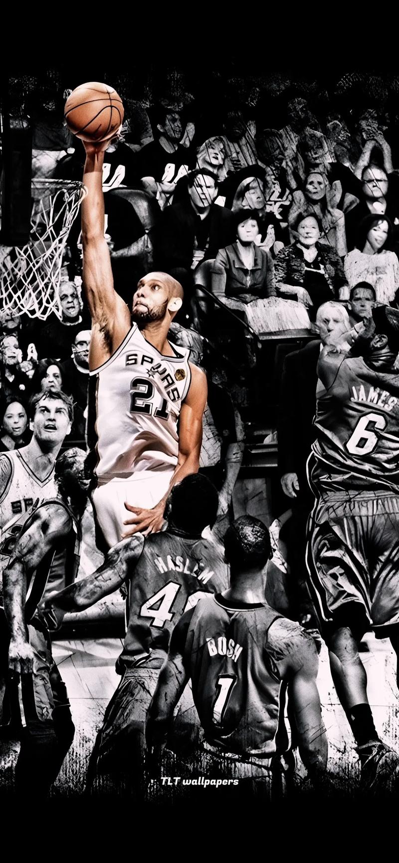 足球这项运动陪伴了我整个初高中，今天我十八岁了，...（从初中到高中，足球一路相随，十八岁的今天...）