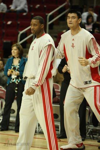 阿坎吉：齐沃很重视沟通和我们很亲近；希望世界杯对阵意大利（阿坎吉：齐沃注重沟通，与我们关系密切；盼世界杯碰上意大利）