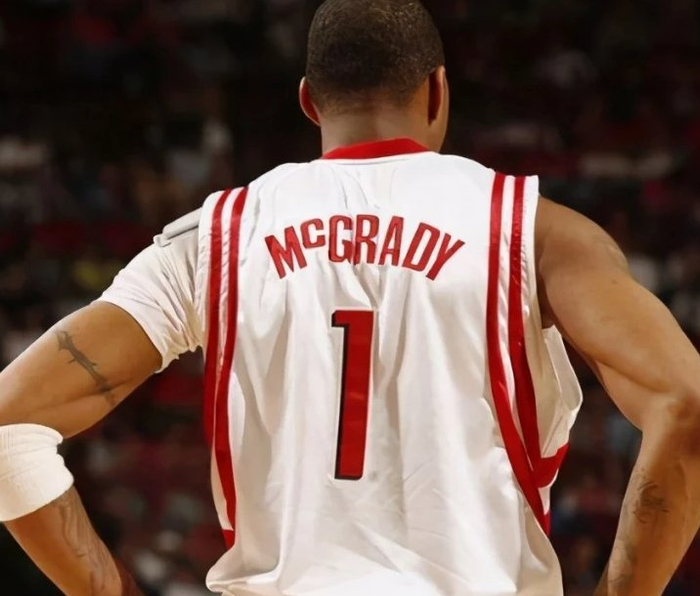 詹：我在第二个失球中的判断完全错误；进球后就丢球不该发生（詹：第二个丢球我的判断全错；刚破门就失守不应出现）