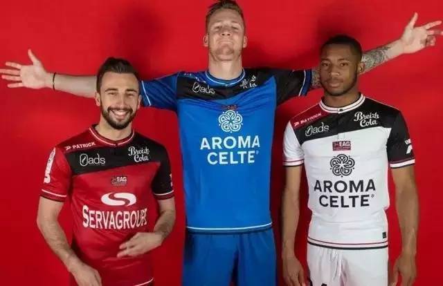 药厂近20场欧战小组赛／联赛阶段仅3败，若赢曼城将获欧冠50胜（药厂近20场欧战小组赛仅负3场，若击败曼城将收获欧冠第50胜）