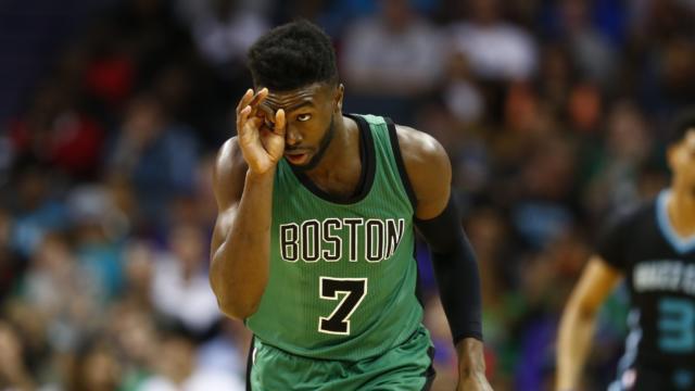 basketball-low-post-play